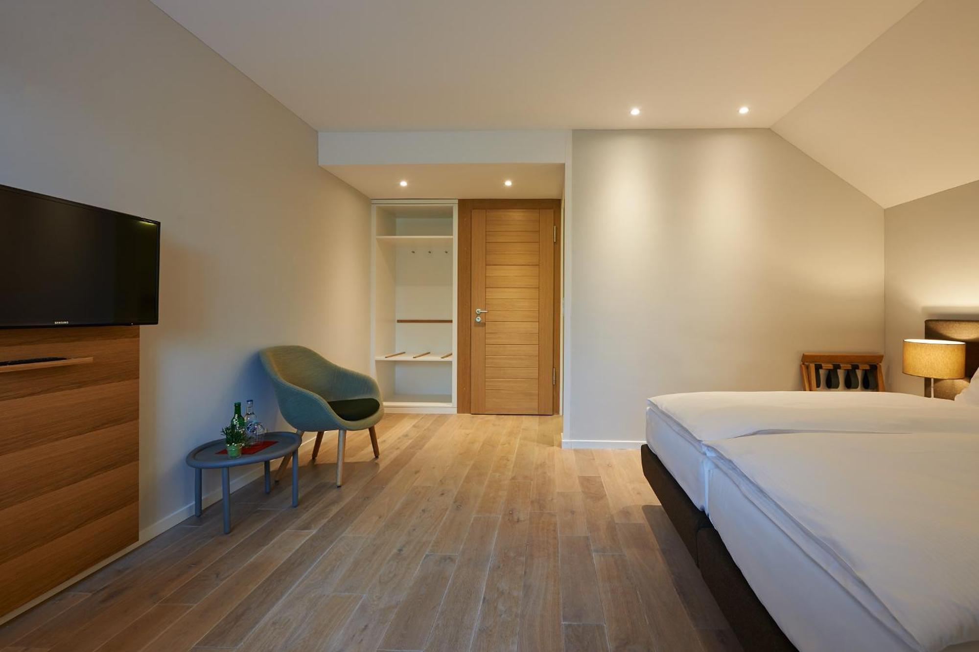 Parkhotel Wallberg Volketswil Екстериор снимка